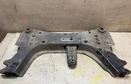 Подрамник двигателя для Nissan Note на фотографиях