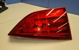 Фонарь в крышку левый для BMW X1 E84 2009-2015