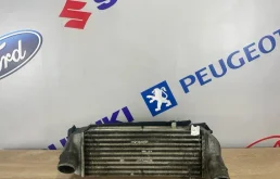 Интеркулер KIA SORENTO 2011г XM