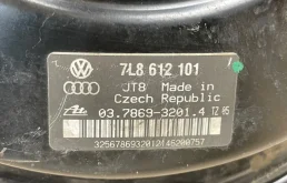 Вакуумный усилитель тормозов для Audi Q7 2008 года на фотографиях