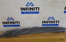 Решетка переднего бампера для Infiniti Q 2021 года на фотографиях