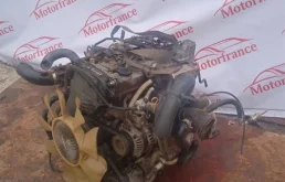 Двигатель без навесного для Ford Ranger 2010 года на фотографиях