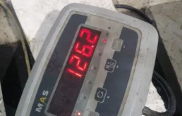 Двигатель без навесного для Hyundai Lantra на фотографиях