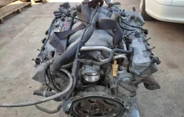 Двигатель без навесного для Mercedes-Benz CL class на фотографиях