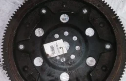 Коленвал для Hyundai Starex на фотографиях