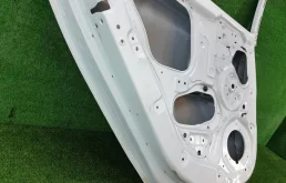 Дверь задняя (сдвижная) левая для Hyundai Solaris 2022 года на фотографиях