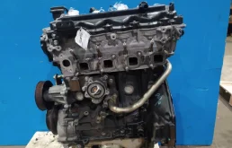 Двигатель для Nissan Navara на фотографиях