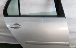 Дверь VOLKSWAGEN GOLF 5 2003- задняя правая серебро Б/У GOLF 5(2004-2009)