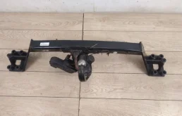 Фаркоп для Volkswagen Touareg II (7P5) 2010-2014