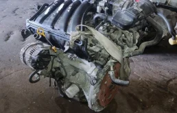 Двигатель без навесного для Nissan Serena 2008 года на фотографиях