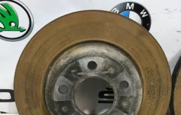 Диски тормозные передние (комплект) для BMW 5er на фотографиях