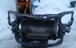 Кронштейн усилителя бампера OPEL CORSA D 2006- передний правый чёрный б/у CORSA D(2006-2014)