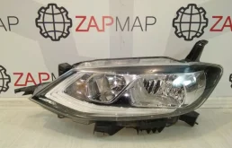 Фары для Nissan Tiida 2016 года на фотографиях