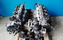 Двигатель без навесного для Mercedes-Benz CL class на фотографиях