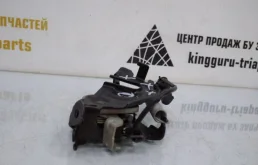 Замок капота для BMW X6 2022 года на фотографиях