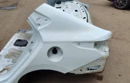 Панель кузова задняя для Hyundai Solaris 2022 года на фотографиях