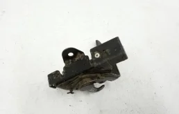 Замок капота для Hyundai Solaris на фотографиях