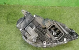 Фара левая для Mercedes-Benz GLE class 2024 года на фотографиях