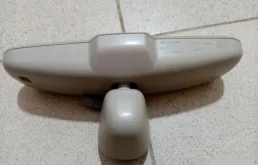 Зеркало заднего вида (в салоне) для Audi Q7 2008 года на фотографиях