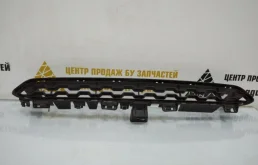 Решетка бампера верхняя (51 11 8 056 520) для BMW X6 Ф16 F16 2014-2019