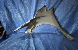 Крыло правое для Mazda CX 7 2009 года на фотографиях