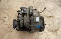 Редуктор переднего моста для Kia Sorento 2009 года на фотографиях