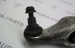 Рычаг передний правый нижний для Audi Q7 на фотографиях