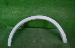 Крылья для Audi Q3 2016 года на фотографиях