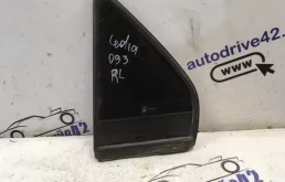 форточка двери Mitsubishi Lancer Cedia 2001 CS2A 4G15