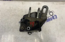 опора двигателя Ford Focus 2006 CB4 HXDB 1.6L Duratec-16V