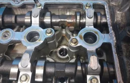 ГБЦ для Nissan Serena 2008 года на фотографиях