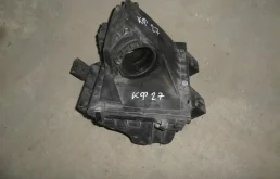 Корпус воздушного фильтра для Volkswagen Passat 2001 года на фотографиях