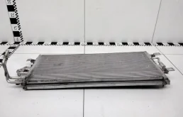 Радиатор охлаждения ДВС для Ford Explorer на фотографиях