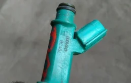 Форсунка топливная для Suzuki Grand Vitara на фотографиях