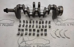 Коленвал для Mercedes-Benz Vito 2002 года на фотографиях