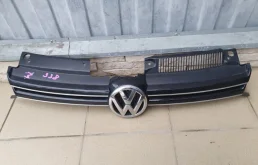 Решетка радиатора Volkswagen Golf 2008-2012 6(5ХБ)
