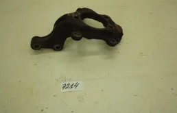 Кулак поворотный левый для Nissan Tiida на фотографиях