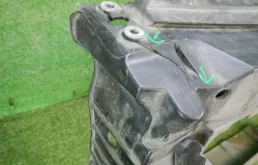 Панель радиатора (телевизор) для Skoda Rapid 2021 года на фотографиях