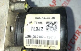 Блок ABS для Honda Accord 2005 года на фотографиях