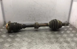 Полуось передняя левая (приводной вал, ШРУС) Volkswagen Golf 4 поколение (1997-2004) бензин 1.4 i Механика Х/б