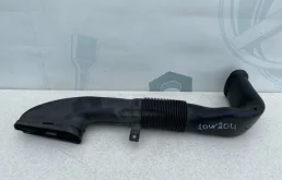 Патрубок воздушного фильтра Mercedes-benz 2011 W204
