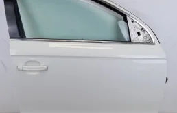 Дверь передняя правая для Audi Q7 2010 года на фотографиях