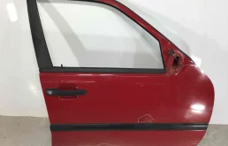 Дверь передняя правая Mercedes C-klasse W202/S202 [рестайлинг] (1997-2001) бензин 1.8 i Механика Седан