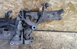 Рычаг передней подвески AUDI A3, SKODA OCTAVIA 1Z, VOLKSWAGEN GOLF 5/5+/6, JETTA 5, CADDY, TOURAN 2004- правый б/у A3(2004-2013);OCTAVIA 1Z(2004-2012);GOLF 5(2004-2009);GOLF 5+(2005-2014);JETTA 5(2005-2009)