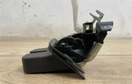 Замок багажника для Audi Q7 на фотографиях