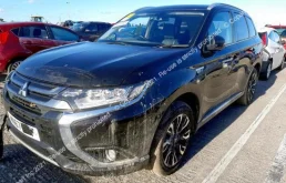 Подрамник двигателя для Mitsubishi Outlander 2016 года на фотографиях