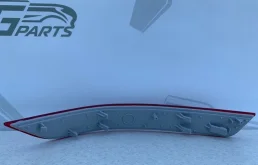 Отражатель (катафот) заднего бампера правый для Mercedes-Benz GL class на фотографиях