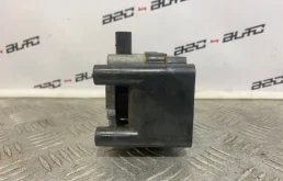 Катушка зажигания для Volkswagen Passat 2008 года на фотографиях