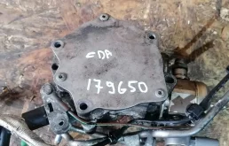 Тандемный насос вакуумный тормозной системы AUDI A4 8K, A6 4F, SKODA OCTAVIA 1Z, VOLKSWAGEN GOLF 5/5+/6, JETTA 5/6, PASSAT B6/B7/CC CDAA 1,8/2,0 2008- б/у A3(2004-2013);OCTAVIA 1Z(2004-2012);GOLF 5(2004-2009);JETTA 6(2011-);PASSAT B6(2005-2010)