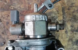 ТНВД AUDI A3, A4 8K, SKODA OCTAVIA 1Z, VOLKSWAGEN GOLF 6, PASSAT B6/B7/CC, TIGUAN 1,8 CDAA 2008- б/у A3(2004-2013);A4 8K(2008-2012);A6 4F(2005-2011);OCTAVIA 1Z(2004-2012);PASSAT B6(2005-2010)